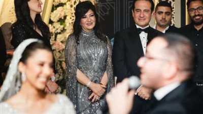 بمناسبة عقد قرانه.. أحمد ثروت يطرح أغنية 