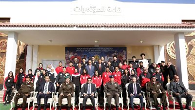 وزير الشباب والرياضة يلتقي أبطال أندية المؤسسات العسكرية الرياضية الدوليين