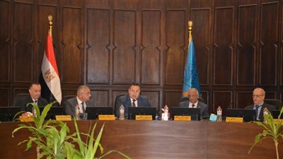 جامعة الإسكندرية تشيد بانتظام أعمال الامتحانات بالفصل الدراسي الأول 