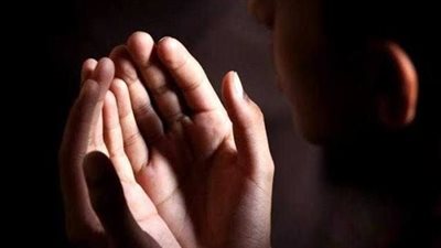 فضل قراءة سورة الكهف يوم الجمعة: نور وبركة يملآن القلوب