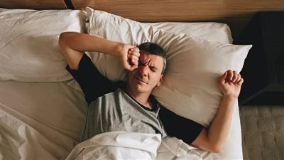 كثرة النوم: الأسباب والأعراض والعلاجات المثلى لاستعادة النشاط