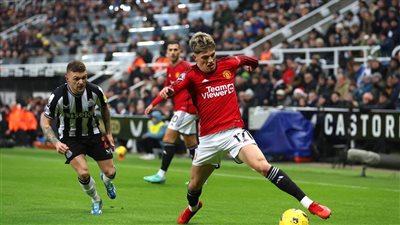 نيوكاسل يونايتد يسقط مانشستر بهدف نظيف في الدوري الإنجليزي الممتاز 