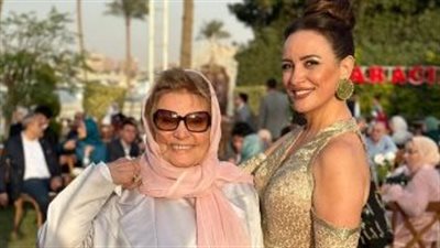 عاجل.. بعد وجودها معه في الحادث نقابة الممثلين تكشف حالة نجاة زوجة أشرف عبد الغفور 