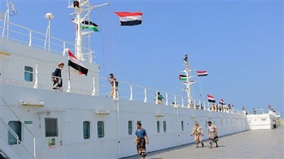 الحوثيون: استهدفنا اليوم سفينتين إسرائيليتين في باب المندب