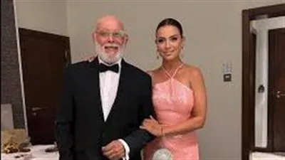 منال سلامة تواسي ريهام عبدالغفور: 