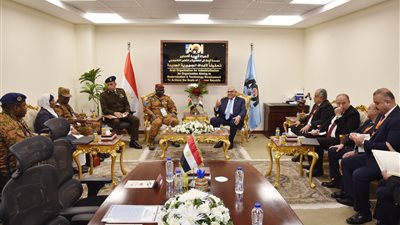  مباحثات ناجحة بين رئيس الهيئة العربية للتصنيع ووزير دفاع بوركينا فاسو 