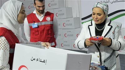 انتصار السيسي: كل الشكر لمؤسسة الهلال الأحمر المصري.. ملحمة إنسانية متكاملة