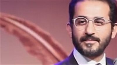 بعد وفاة شقيقه.. أحمد حلمي يتصدر التريند 