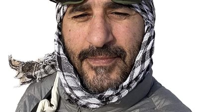 أثناء حضور منتدى الإعلام العربي.. أحمد حلمي يصمت دقيقة حداد