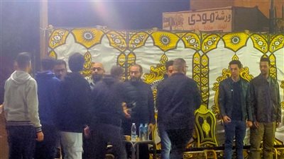 أحمد صفوت يقدم واجب العزاء في شقيق أحمد حلمي