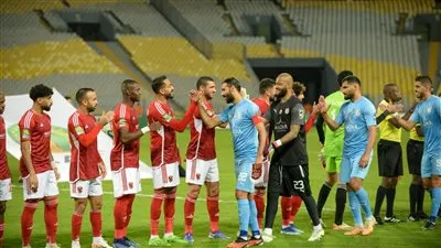 مفاجأة مدوية.. الأهلي يدرس إعادة 