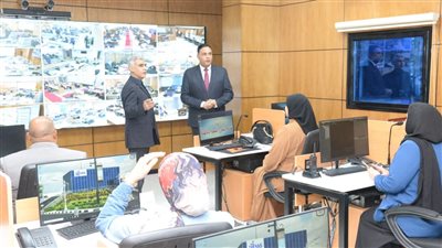 محافظ الدقهلية يتابع فتح لجان انتخابات الرئاسة من الشبكة الوطنية للطوارئ والسلامة 