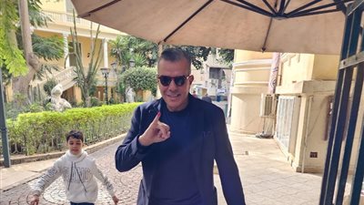 خالد مرتجي أمين صندوق الأهلي يدلي بصوته في الانتخابات الرئاسية 2024