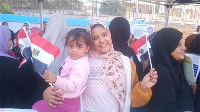 «علم مصر على الوشوش».. الأطفال في ثاني أيام الانتخابات الرئاسية 2024