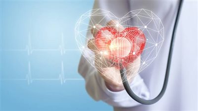 استشاري: الذكور أكثر عرضة لأمراض القلب من الإناث.. لهذا السبب (فيديو)