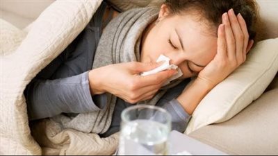 أفضل الحلول.. طرق سريعة للتخلص من الرشح والزكام في المنزل 