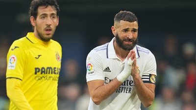 عاجل.. بنزيما يفتح الباب أمام العودة لريال مدريد والرحيل عن اتحاد جدة