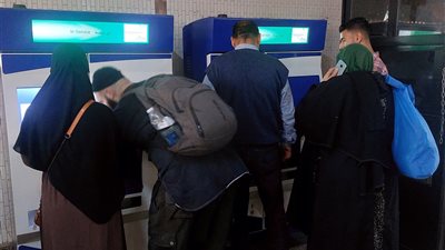 مترو الأنفاق: إقبال كبير على ماكينات الصراف الآلي TVM بالخطين الأول والثاني 