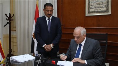 تعرف على جداول ومواعيد امتحانات الفصل الدراسي الأول للمراحل الثلاثة بالجيزة