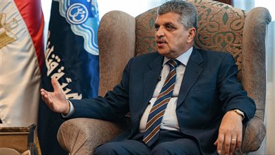 رئيس هيئة قناة السويس: نخرج من الأزمات أقوى.. ونقدم تسهيلات لعملائنا