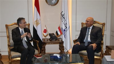 وزير النقل يبحث مع السفير الياباني بالقاهرة تنفيذ الخط الرابع للمترو