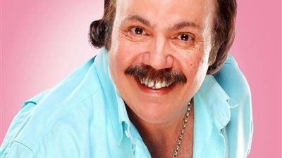 في ذكري ميلاده.. تعرف على أشهر ايفيهات طلعت زكريا 