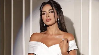 نسرين أمين زوجة أكرم حسني في مسلسل 