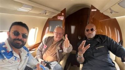 تيريس جيبسون برفقه محمد كريم لحضور حفل ختام مهرجان الجونة