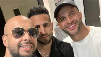 رياض محرز يزور تدريبات مانشستر سيتي قبل نهائي كأس العالم