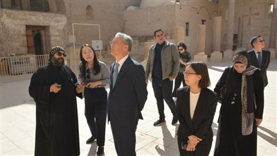 سفير كوريا بالقاهرة يزور المشروع الإنمائي وكنيسة ماري جرجس والدير الأحمر بسوهاج