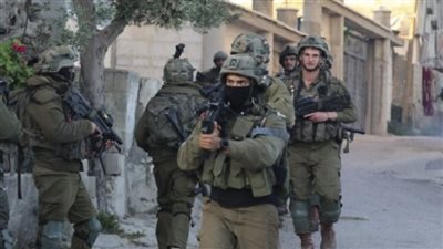 عاجل| قوات الاحتلال تعتقل 6 فلسطينيين من بيت لحم بالضفة الغربية 