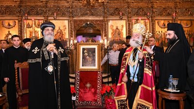 قداسة البابا تواضروس يزور بطريرك الروم الأرثوذكس لتهنئته بعيد الميلاد