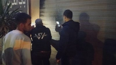 تحرير 142 مخالفة للمحلات التى لم تلتزم بقرار الغلق