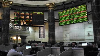 مؤشرات البورصة تتباين في آخر جلسات الأسبوع.. والرئيسي يرتفع 1.02%