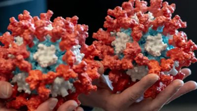 عاجل| أعراض متحور كورونا الجديد.. ما الفرق بينه وبين نزلات البرد؟