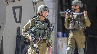 تحقيق إسرائيلي يكشف عن تجاهل الجيش لنداءات الاستغاثة من قبل رهائن إسرائيليين 