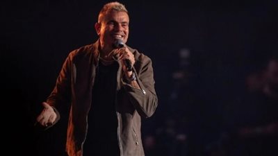 عمرو دياب يشعل الأجواء في موسم الرياض