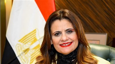 وزيرة الهجرة تكشف قيمة ضخمة نتاج مبادرة السيارات للمصريين بالخارج (فيديو)