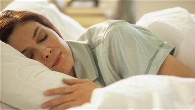 أسباب كثرة النوم عند النساء.. تحليل للعوامل المحتملة والتوجيهات الصحية 