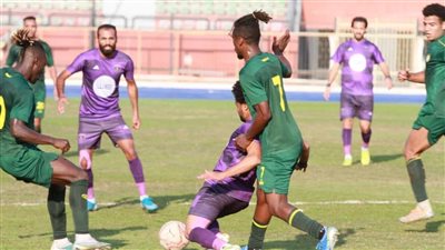 قطار السكة الحديد يقطع حرارة الإتصالات بدورى المحترفين 