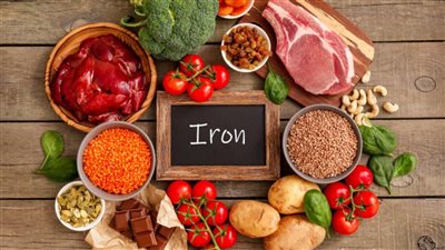 ما هى أعراض نقص عنصر الحديد.. أين يوجد عنصر الحديد فى الطعام؟