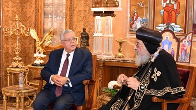 البابا تواضروس الثاني يستقبل رئيس مجلس النواب للتهنئة بعيد الميلاد المجيد 