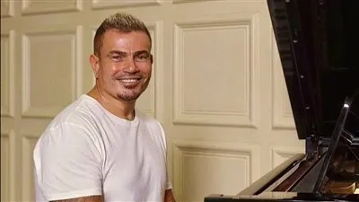 الشهر المقبل. تعرف على تفاصيل حفل عمرو دياب بالمنارة 