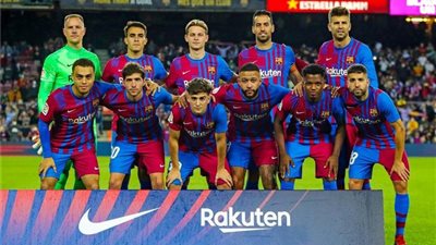 نجم برشلونة السابق يتواصل مع نيمار لمساعدته ماديًا