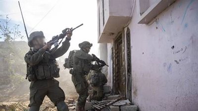 جيش الاحتلال يعلن مسؤوليته عن اغتيال قيادي بحزب الله اللبناني