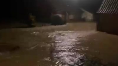 أثارت الفوضى وأسقطت وفيات وأحدثت فيضانات.. عاصفة هينك تجتاح أوروبا