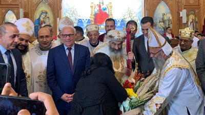 مطران بورسعيد يترأس قداس عيد الميلاد المجيد بكنيسة مارمرقص