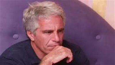 قتل نفسه وفضح غيره.. أسرار لا تعرفها عن حياة مستغل الفتيات جيفري إيبستن