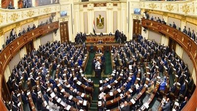 تحسين بيئة الاستثمار ودعم الاقتصاد.. أهداف هامة للقرار الجمهوري بـ 