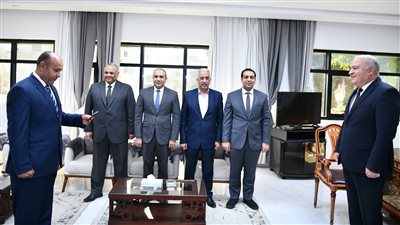 الداودى يشهد حلف اليمين لمديري عام الشباب والرياضة والتنظيم والإدارة بقنا